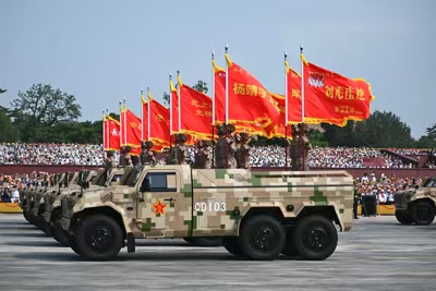 星合证券 大阅兵战旗上的“刘老庒连”没写错！“庄”写成“庒”符合文字法规